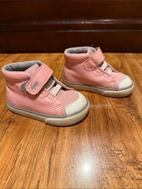 See Kai Run Basics Toddler Girl Pink High-Top Sneakers Velcro Size 4
